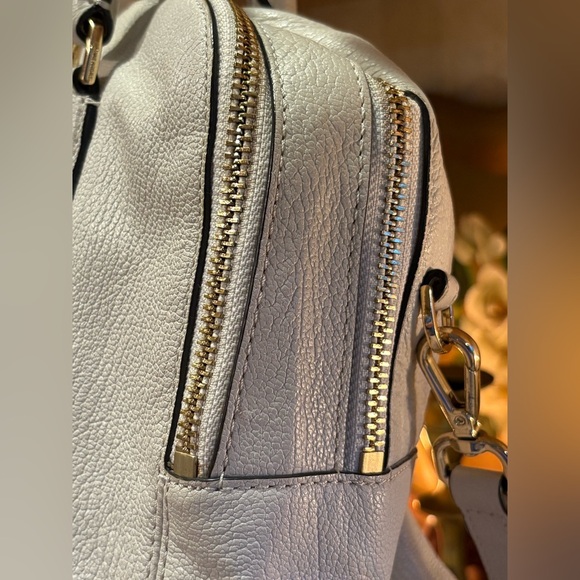 Michael Kors Women's Convertible Satchel, light cream - Picture 5 of 16